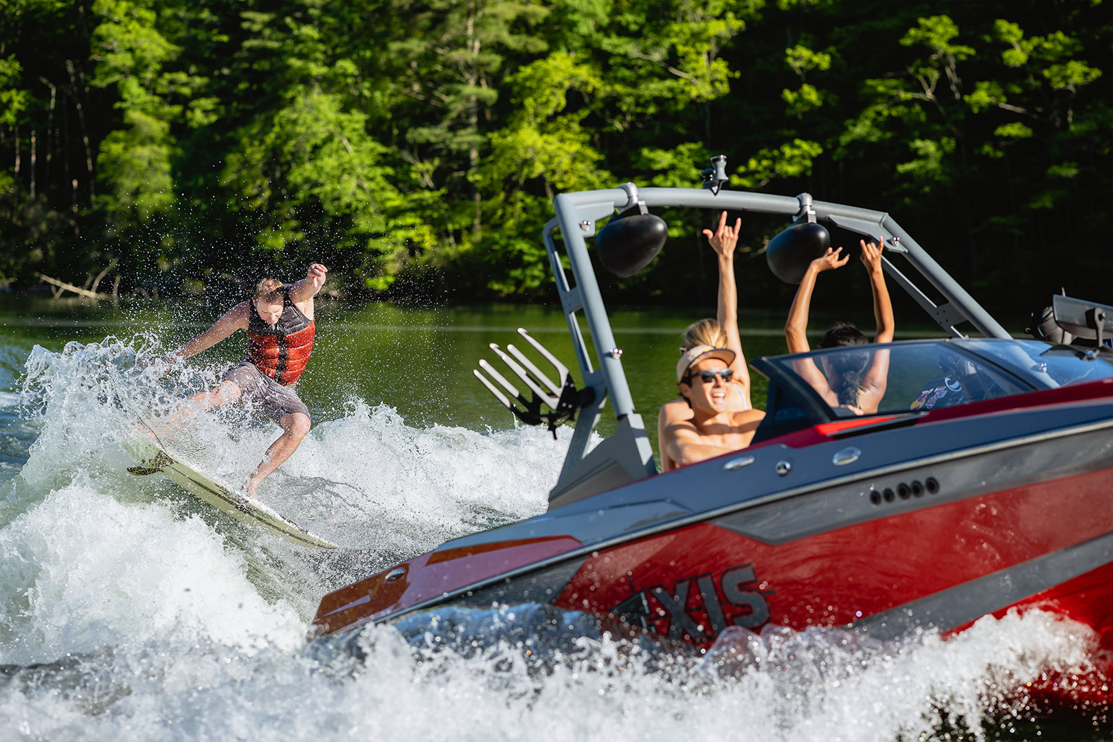 Axis A20 20Foot Wakesurfing Boat Make Waves Of Any Size